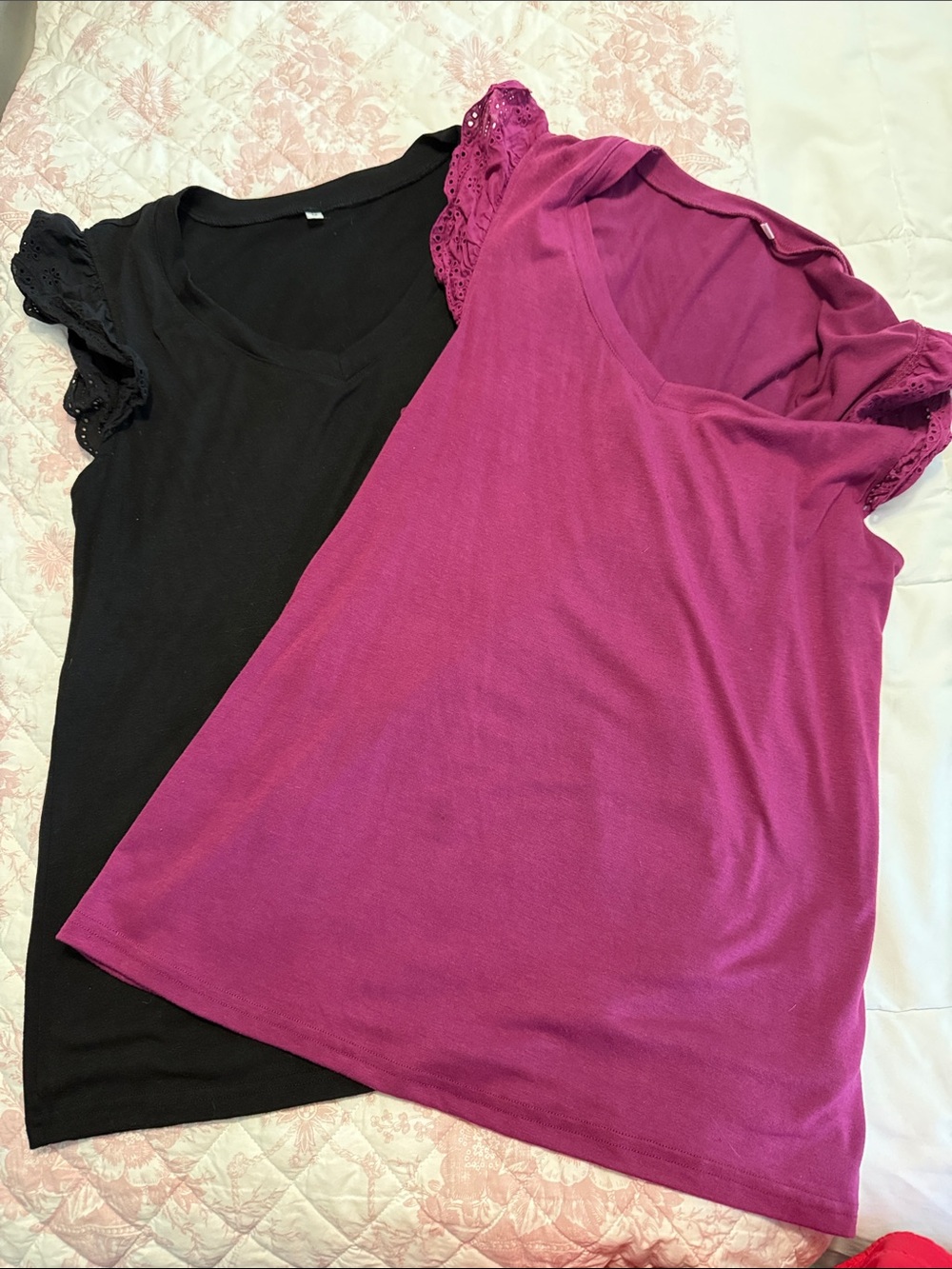 Women's V-Neck Short Sleeve Tee with Lace Cap Sleeves - Black & Magenta